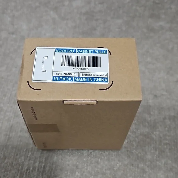 Cabinet pulls - Picture 5 of 5